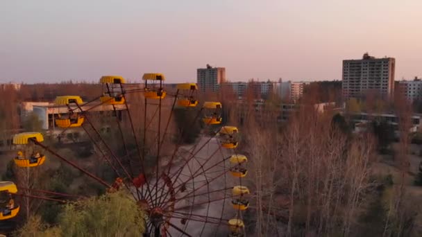 Город-призрак Припять возле Чернобыльской АЭС, Украина — стоковое видео