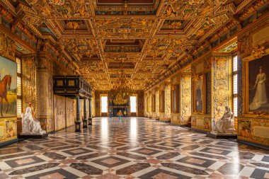 Grand Knight Hall Frederiksborg Kalesi'nin iç