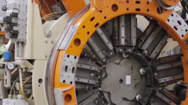 Lastik üretim makinesi yakın çekim