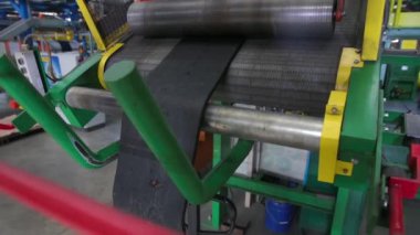 Otomobil lastikleri üretiminin ilk aşaması.