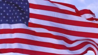Amerika Birleşik Devletleri 'nde Amerikan Bayrağı Dalgalanması