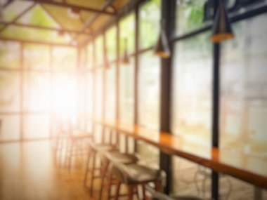 Bokeh arkaplanlı kafenin bulanık görüntüsü.