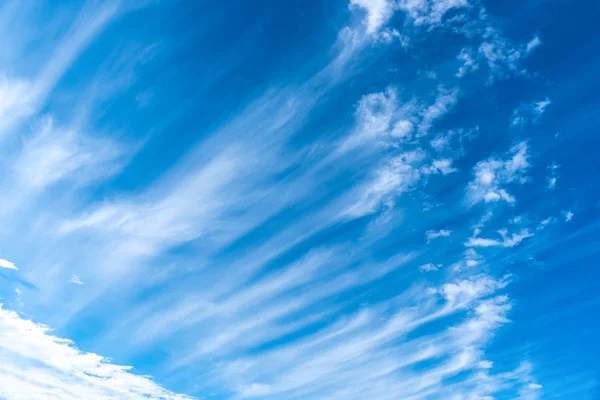 Blauer Himmel Mit Wolken Hintergrund — Stockfoto