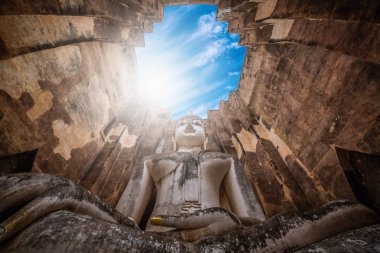 Sukhothai Historical Park, Tayland Wat Sri Chum Tapınağı'nda Big Buddha.