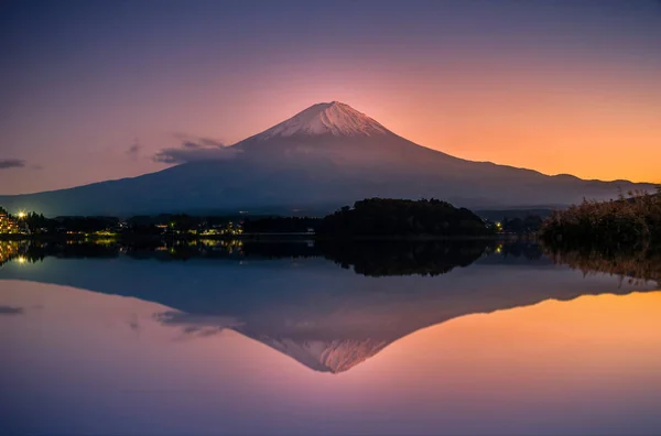 Fuji Lake Kawaguchiko Bij Zonsondergang Fujikawaguchiko Japan — Stockfoto