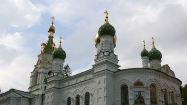 Poltava, Ukrayna 'da Ruslar ve İsveç arasındaki ünlü Poltava Muharebesi' nin alanındaki Sampson Kilisesi Anıtı