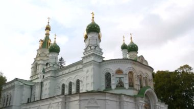 Poltava, Ukrayna 'da Ruslar ve İsveç arasındaki ünlü Poltava Muharebesi' nin alanındaki Sampson Kilisesi Anıtı