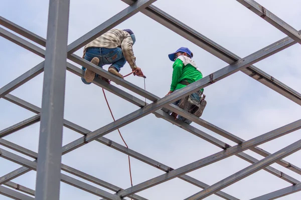 Welder Welding Fabricated Construction Building Welding Process Stick Welding Safety — Stock Photo, Image