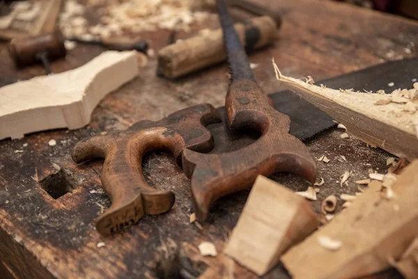 Staré Nástroje Pro Tradiční Dřevěné Umělecké Dílo — Stock fotografie