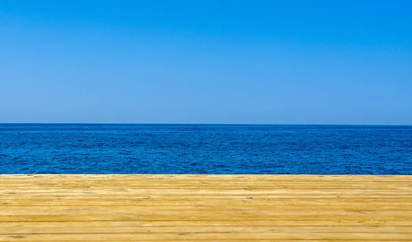 Muelle Madera Fondo Mar Cielo Azul Concepto Viaje Vacaciones Espacio — Foto de Stock