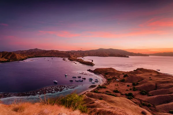 Gili Laba 'da günbatımı, labuan Bajo Endonezya