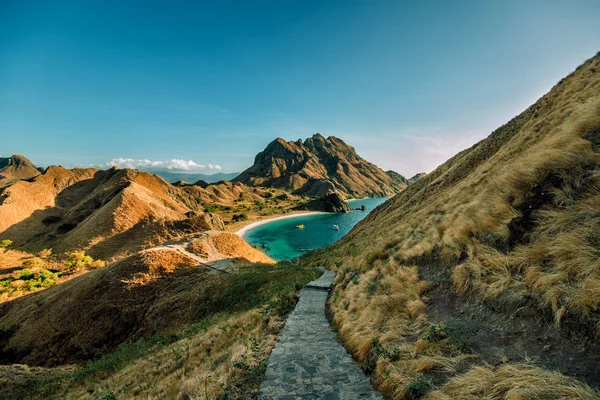 Padar Adası, labuan Bajo Endonezya