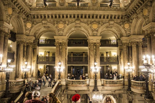 Fransa Daki Palais Garnier Opera Binası Nın Ana Merdivenleri — Stok fotoğraf