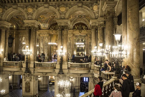 Paris Teki Palais Garnier Opera Binası Nın Ana Merdivenleri — Stok fotoğraf