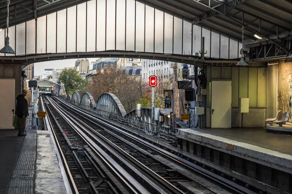 Grande Arche Dthe Metróállomás — Stock Fotó