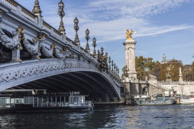 Güzel Köprü - Pont Alexandre III, Sonbahar 2018 (yatay manzara)
