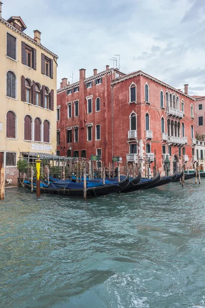 Gondolas Venecia Vertical — Foto de Stock