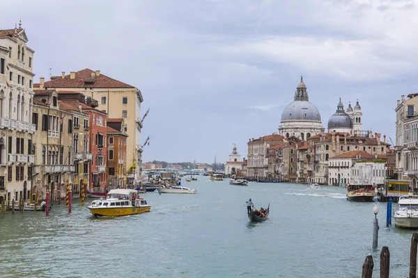 Día Lluvioso Gran Canal Salute Venecia — Foto de Stock