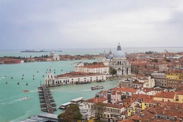 Çan kulesinden güzel manzara