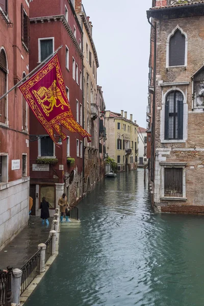 Drapeau Canal Venise — Photo