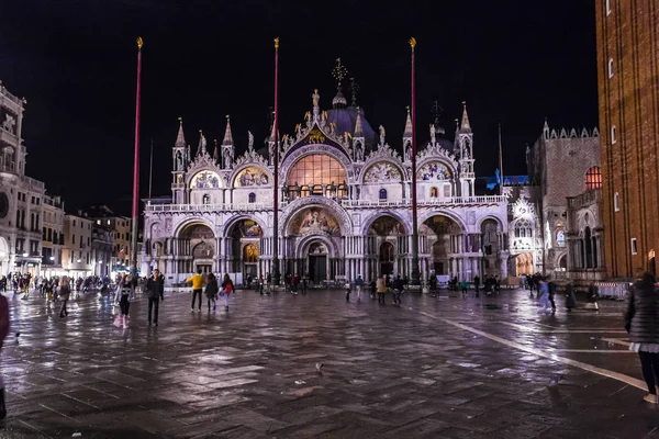 San Marco Kathedrale Bei Nacht — Stockfoto