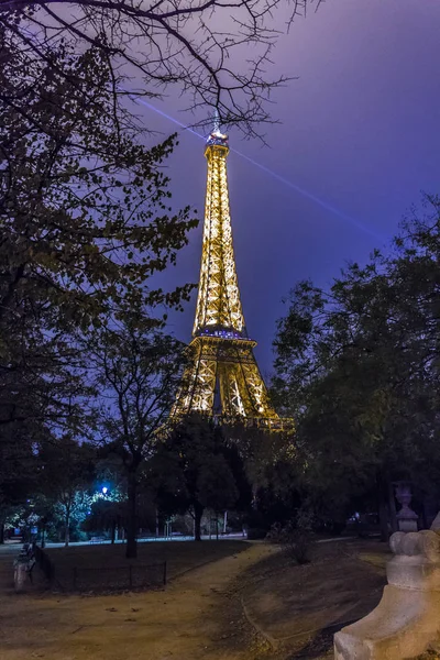美しいエッフェル塔の夜景 — ストック写真