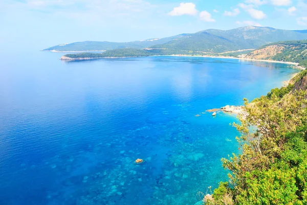 モンテネグロのアドリア海の海岸線 自然景観 夏の楽園への休暇からの眺め — ストック写真