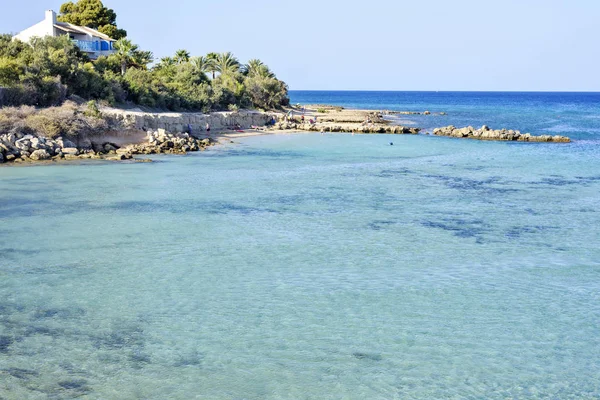 Vue Lumière Jour Sur Plage Avec Des Personnes Nageant Relaxant — Photo