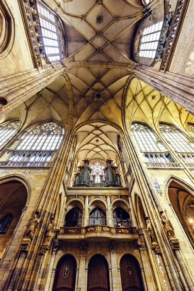 Praha Česká Republika Března 2018 Gotická Architektura Interiér Katedrály Víta — Stock fotografie