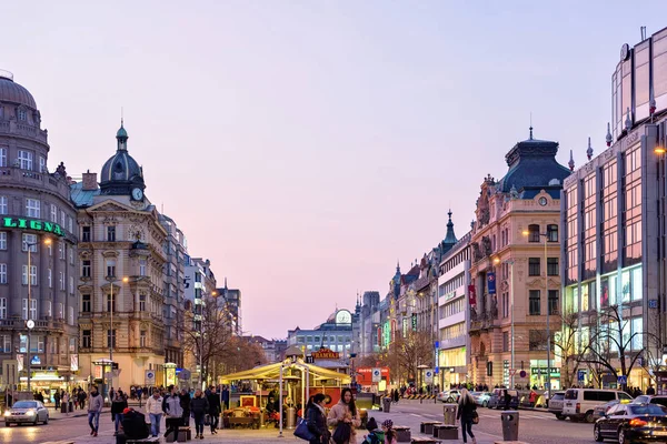 Praga Repubblica Ceca Marzo 2018 Piazza Venceslao Dai Colori Caldi — Foto Stock