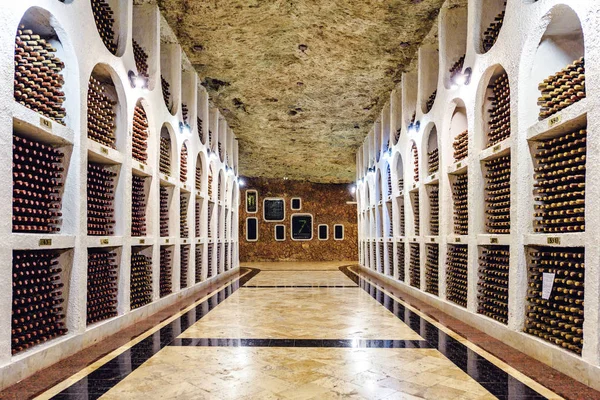 Famous Wine Cellars Wide Perspective Bright Lights Illuminating Interior Old — Stock Photo, Image