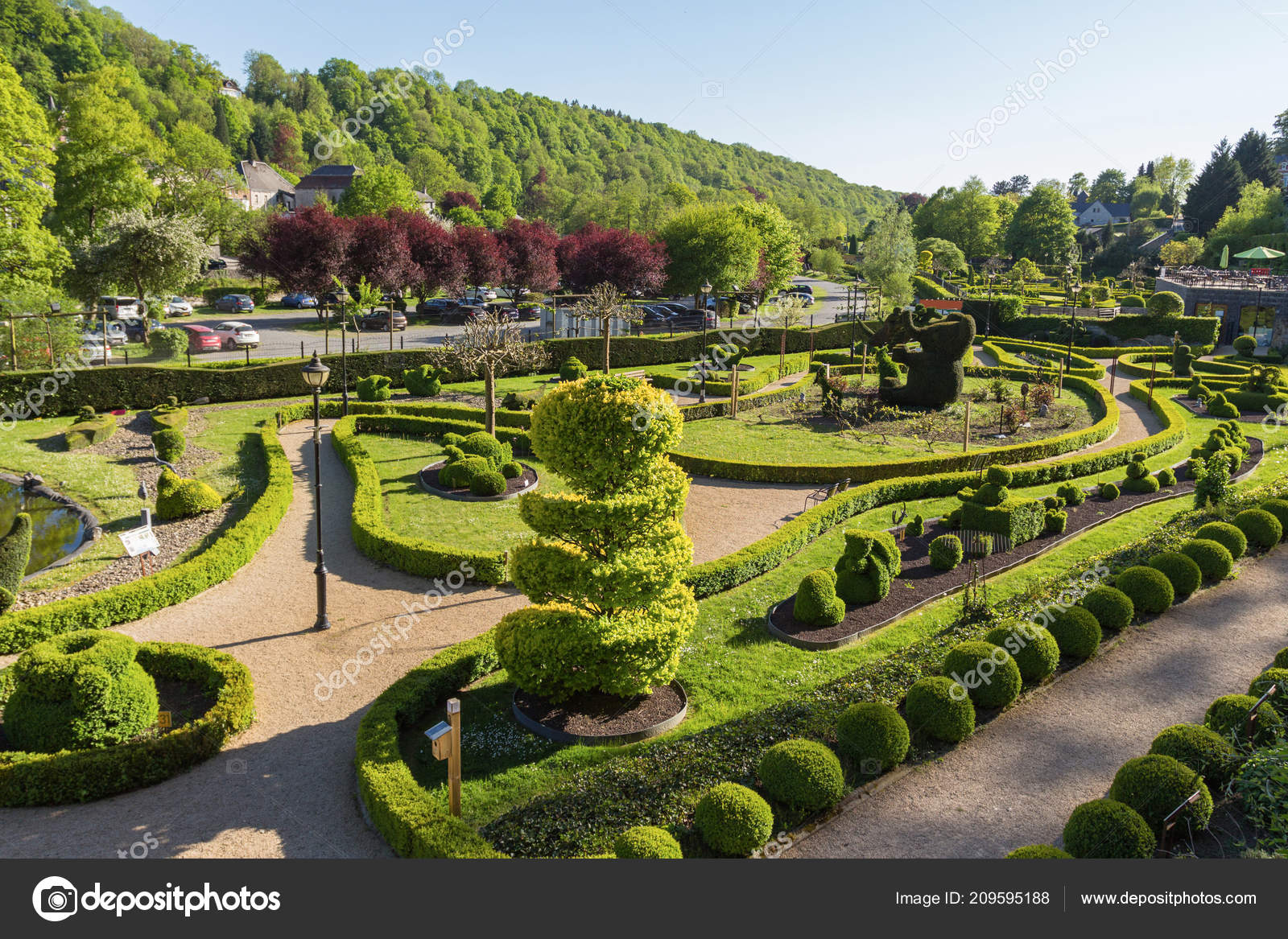 Beautiful Green Garden Top View Abstract Curves Bright Blue Clear Stock Photo By C Frimufilms 209595188