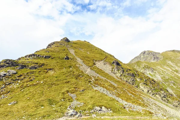 Fagaras Góry Pobliżu Jezioro Balea Zachmurzone Niebo Tle Piękna Polska — Zdjęcie stockowe