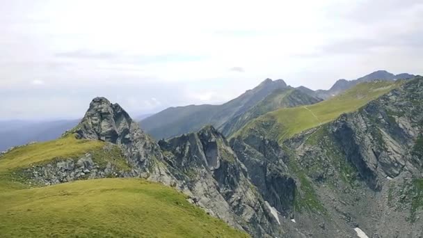 Fagaras Βουνά Καλοκαίρι Στο Φως Της Ημέρας Ρουμανία Ομορφιές — Αρχείο Βίντεο