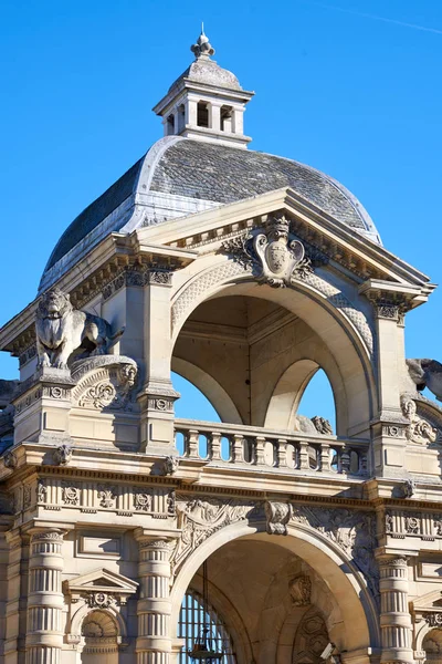 Castillo Chantilly Museo Fachada Conde Luz Del Día Francia Primer —  Fotos de Stock