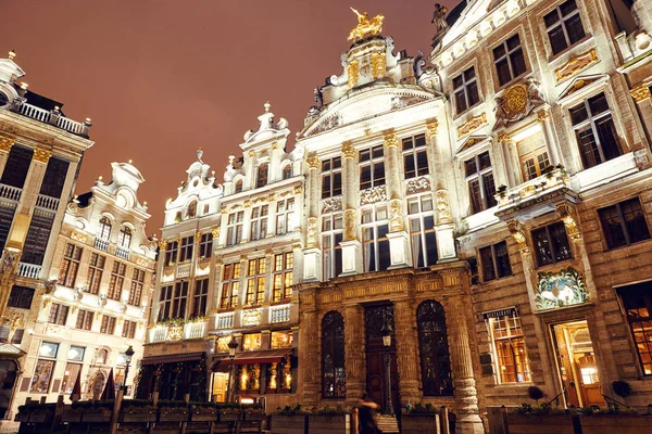 Здания Гранд Плейс Ночью Долгий Выстрел Брюссель Бельгия — стоковое фото