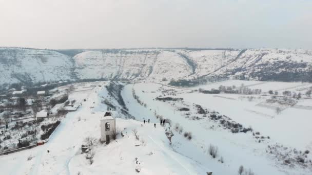 Veduta Aerea Drone Della Chiesa Orheiul Vechi Con Neve Villaggio — Video Stock