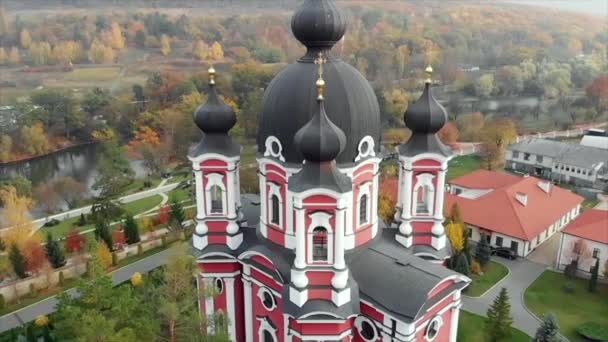 Vista Aérea Del Monasterio Curchi Orhei Moldavia — Vídeos de Stock