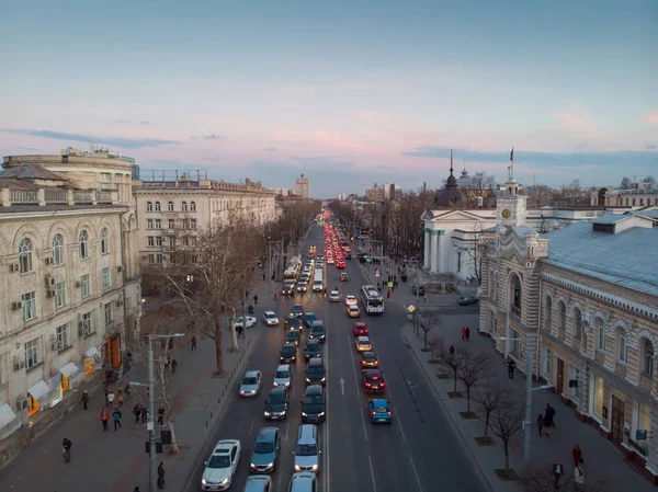 Stefan cel mare avenida central ao pôr-do-sol — Fotografia de Stock