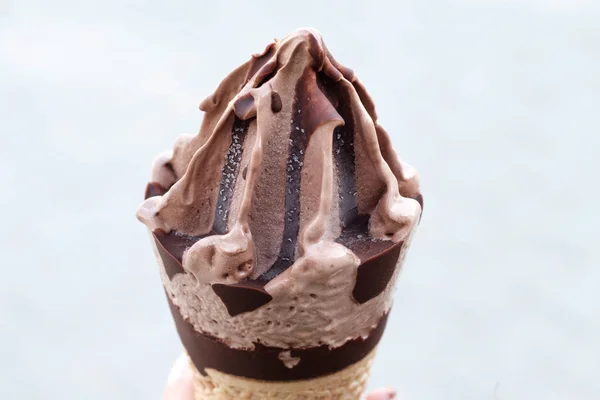 초콜릿 아이스크림 클로즈업 — 스톡 사진