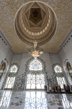 Ünlü O içinde Harika Orta Doğu tarzı süslemeleri