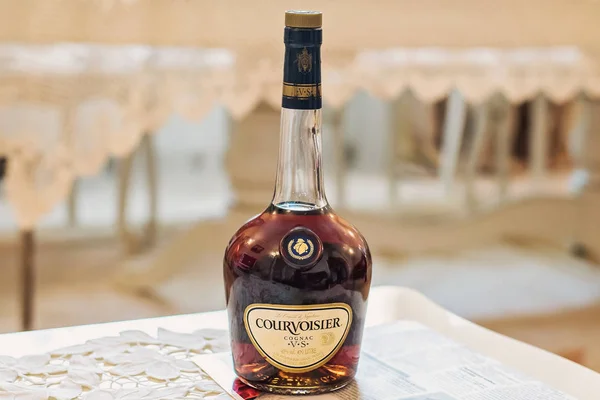 Courvoisier cogniac şişe — Stok fotoğraf