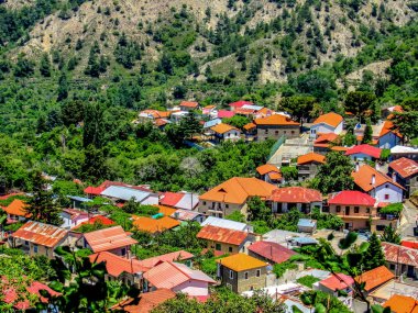 Küçük ve huzurlu bir köy