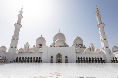Abu Dabi, Birleşik Arap Emirlikleri ünlü Şeyh Zayed Ulu Camii