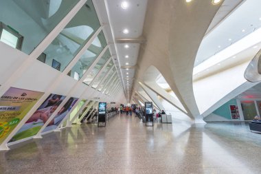 Sanat ve Bilim Müzesi'ni keşfeden insanlar