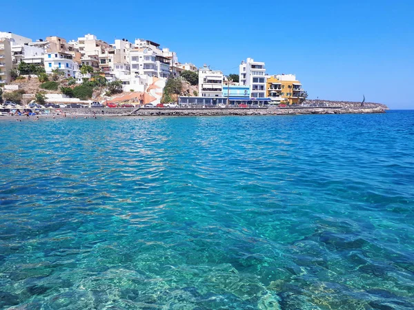 Immaculate and clean sea in agios nikolaos — Stock Photo, Image