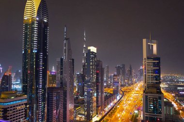 Karayolu ile Dubai Marina Night cityscape