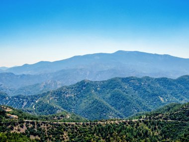 Yüksek zirveden görünüm