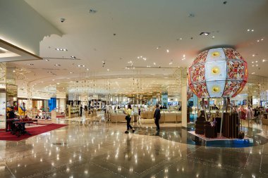 Dubai Mall gün ışığında
