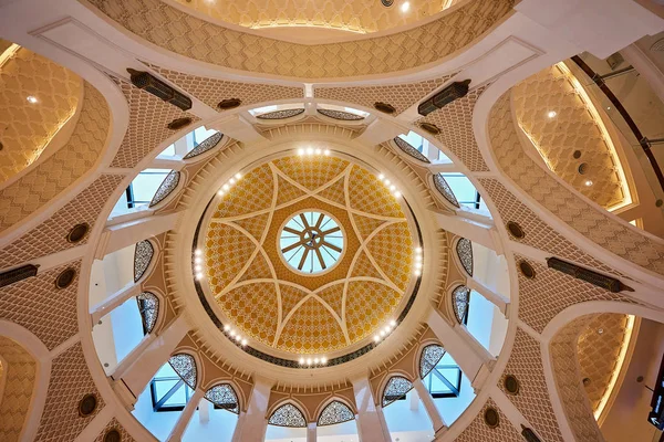 Techo en forma abstracta de Dubai Mall —  Fotos de Stock